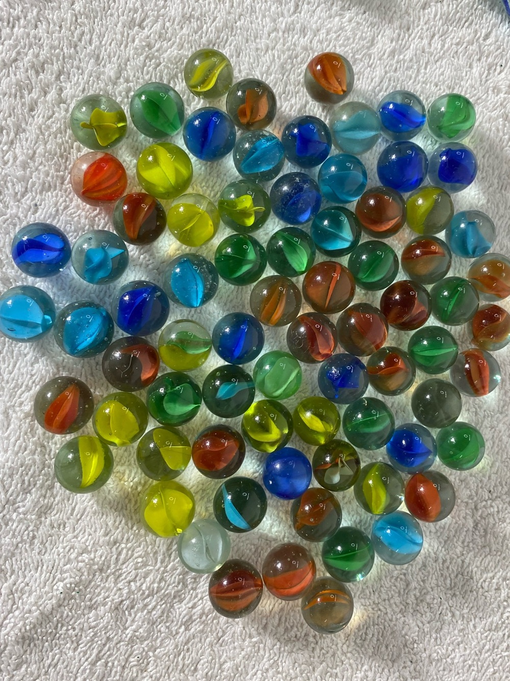 Vintage Marbles Lot 80+ Includes 4 Rare 6 Vane Multicolour Cat's Eyes & Shooters - Picture 8 of 8